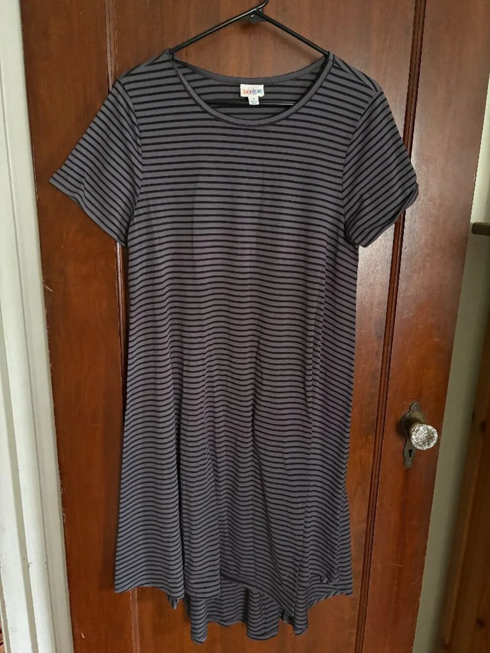 Luleroe Grey/Black Striped Tee Dress, Size M (Fits like XL) - Picture 1 of 4